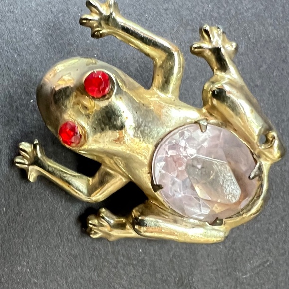 Vintage frog brooch - Picture 1 of 3